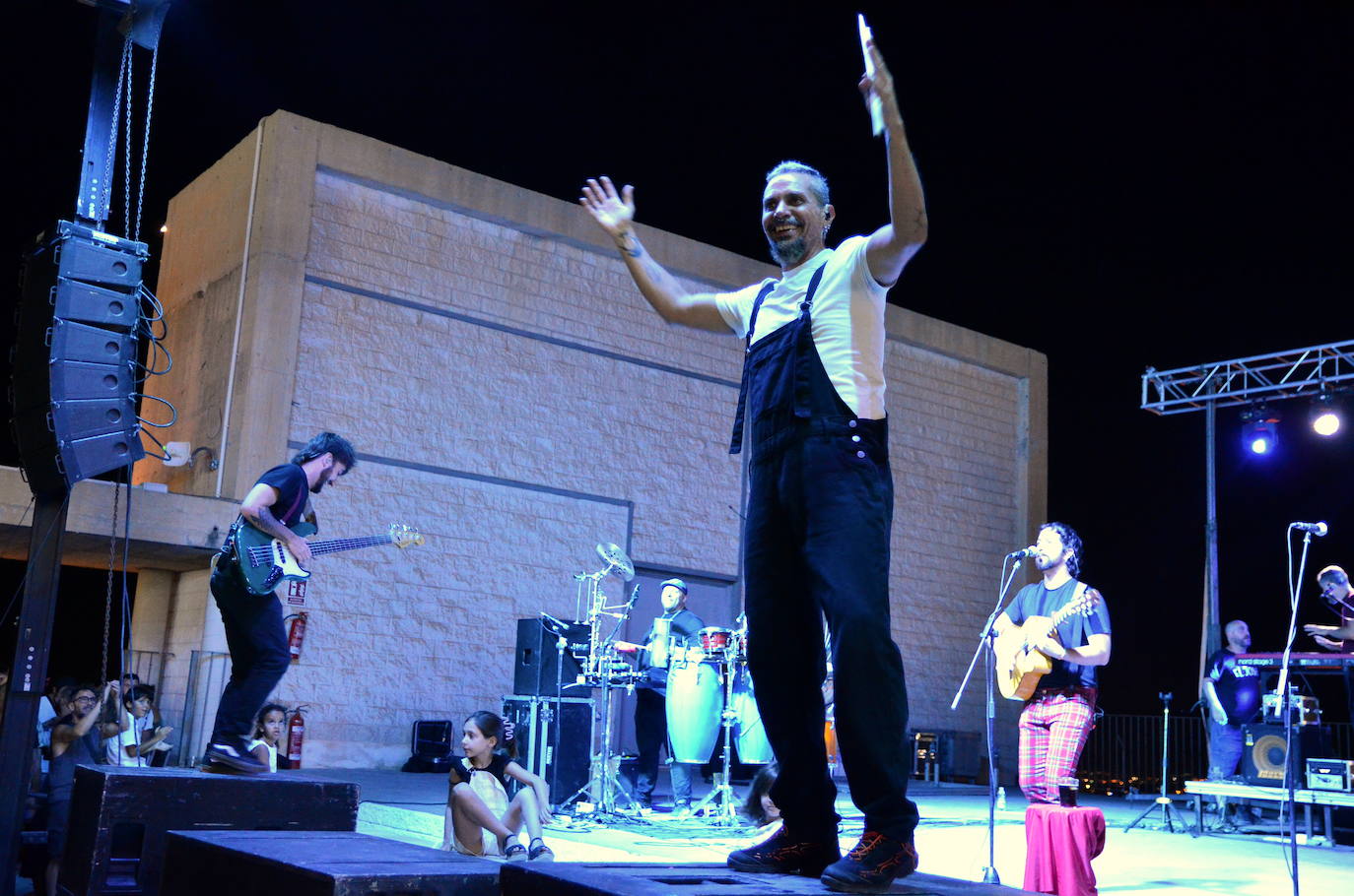 El Jose pone un broche triunfal a las fiestas de Huétor Vega