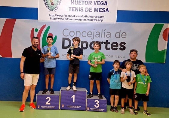 El grupo A, con mucha presencia de jugadores del CD Huétor Vega.