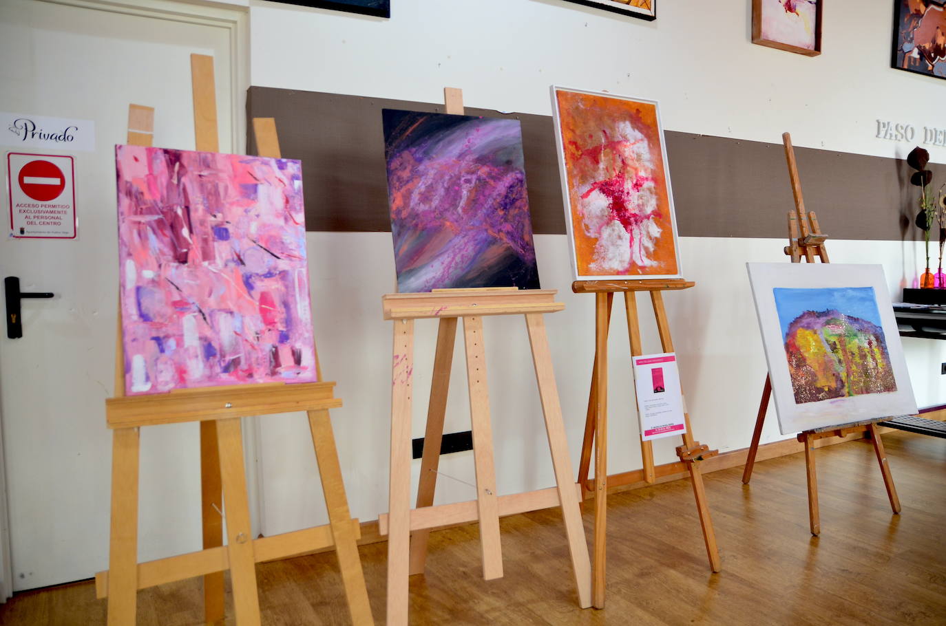 Así ha sido la quinta edición del concurso de pintura rápida abstracta de Huétor Vega