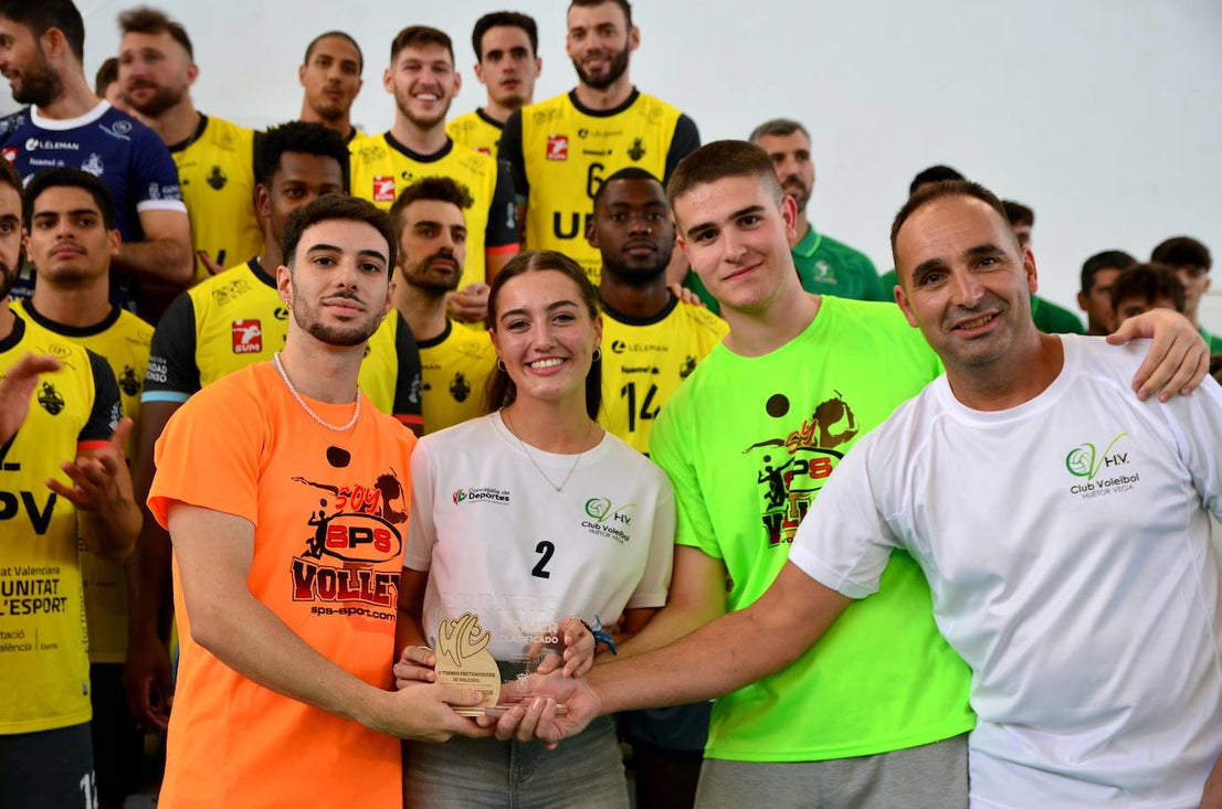 Triunfo del voleibol en Huétor Vega