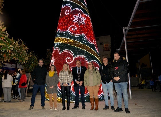 Huétor Vega alumbra ya su Navidad