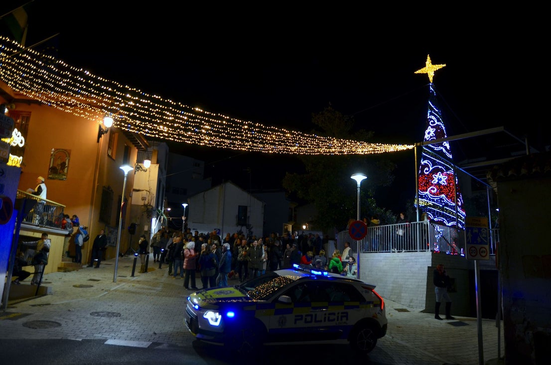 Huétor Vega alumbra ya su Navidad
