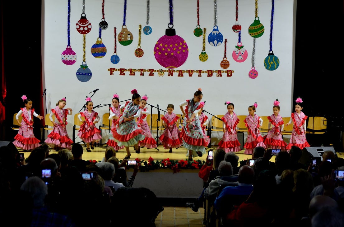 La Navidad relumbra en Huétor Vega