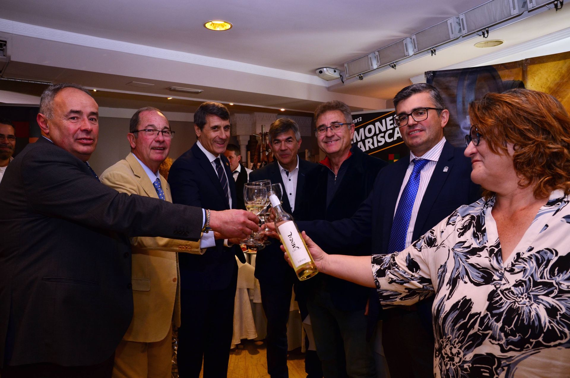 Huétor Vega abre las puertas de sus Jornadas del Vino, Jamón y Chacinas