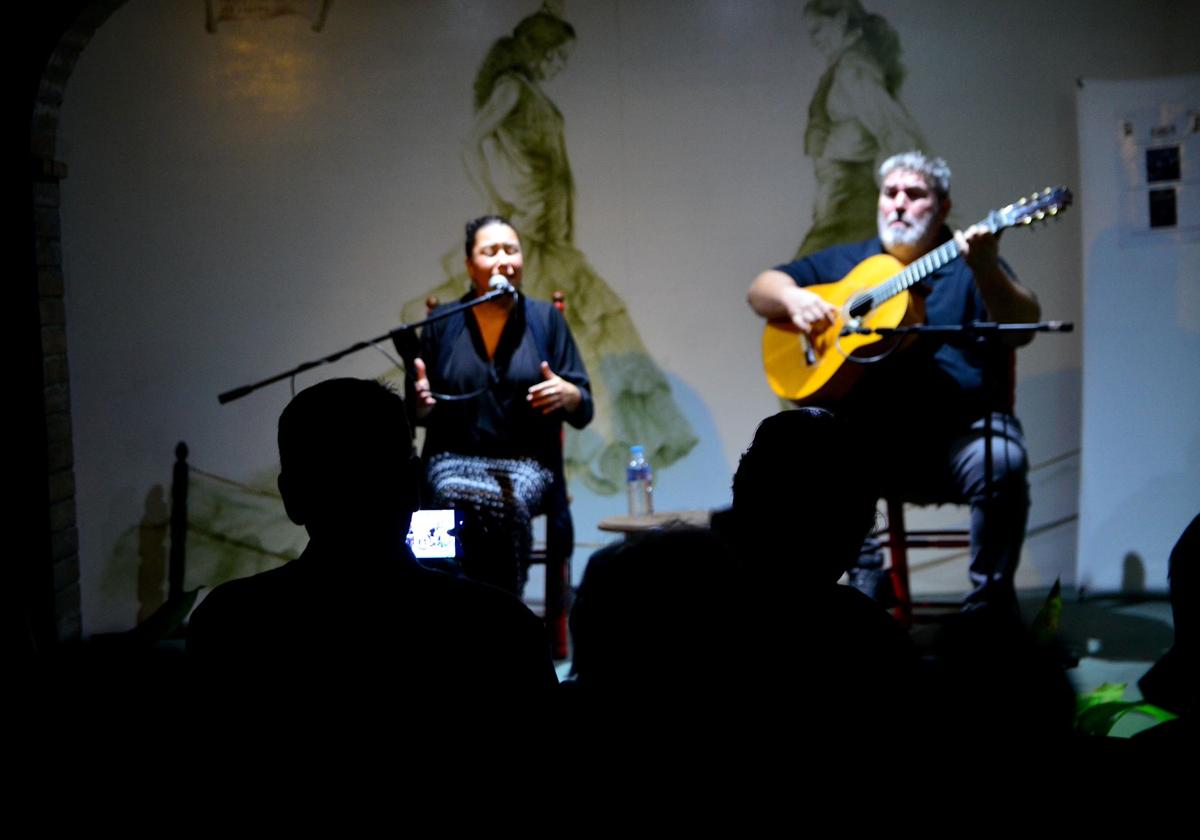 Peña La Parra Flamenca de Huétor Vega.