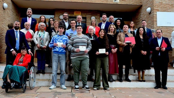 Así ha sido el acto del Día de Andalucía en Huétor Vega