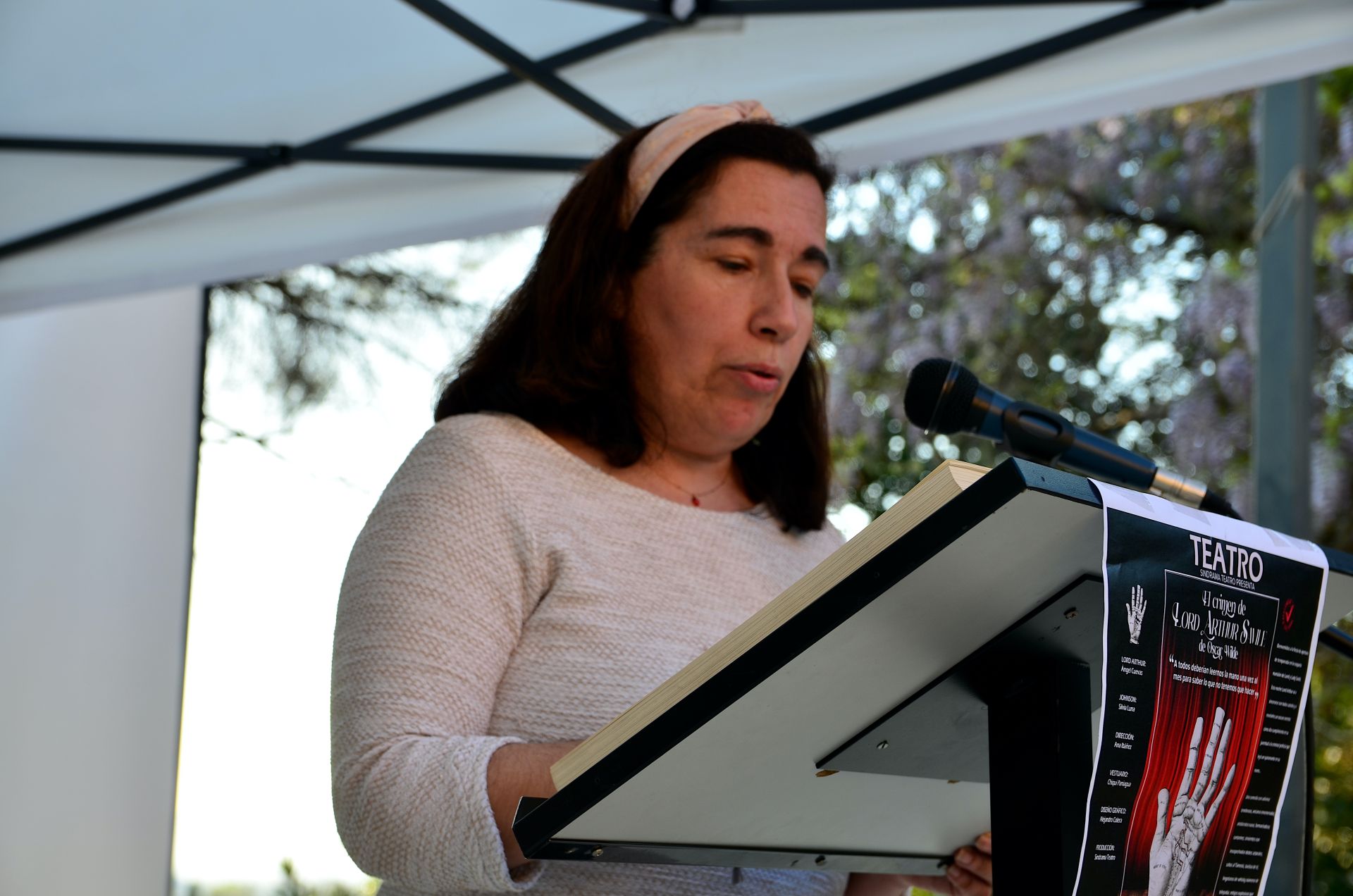Huétor Vega lee 'El Quijote' en el Carmen de San Rafael