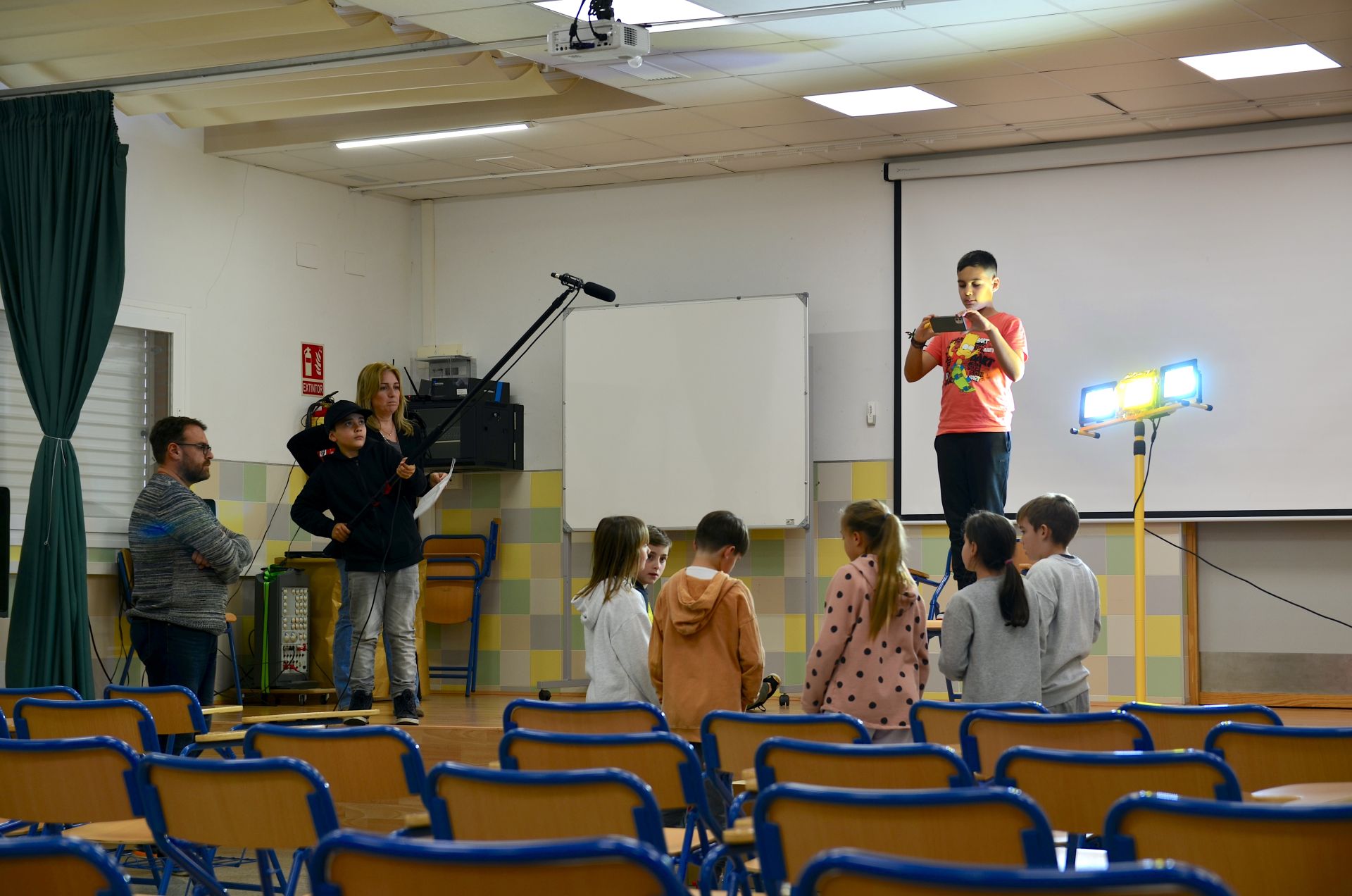 Los escolares han filmado 'Se buscan valientes' y 'Los juegos de la paz', dos retos.