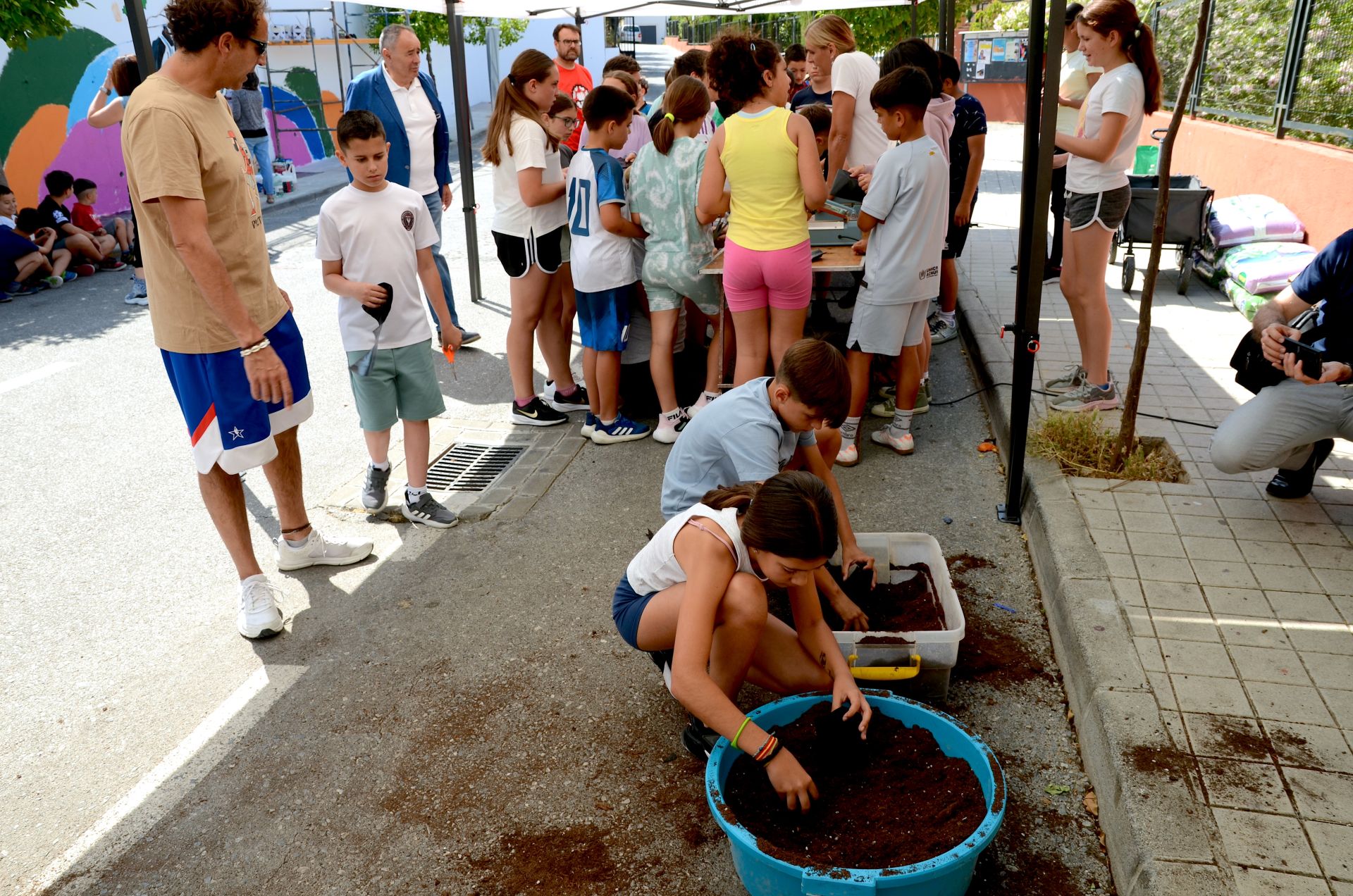 Educación ambiental entre los dos colegios.
