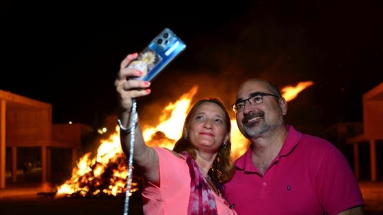 Quema tus deseos en la hoguera de San Juan de Huétor Vega