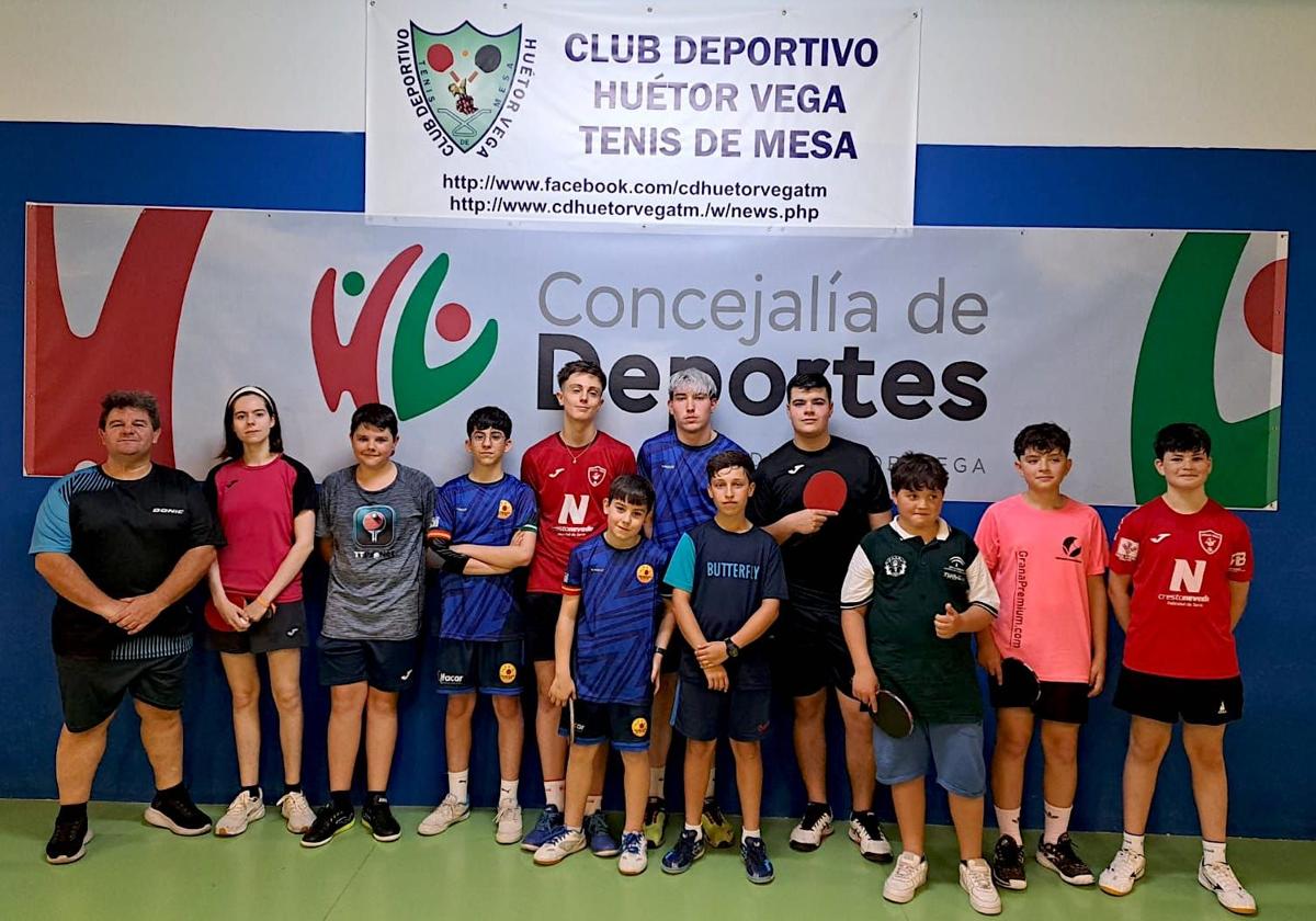 Participantes en la tercera jornada de la Liga de Verano.