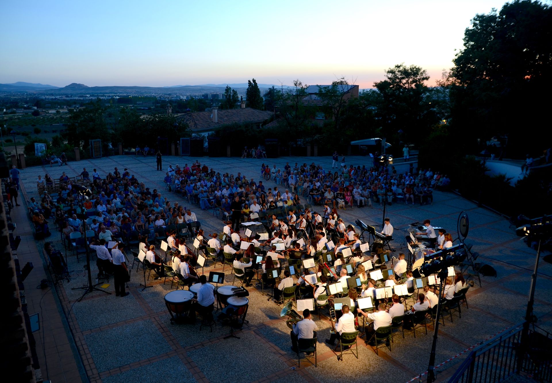 Así fue el aterrizaje del FEX en Huétor Vega