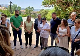Concentración en el Centro Social La Nava de Huétor Vega.