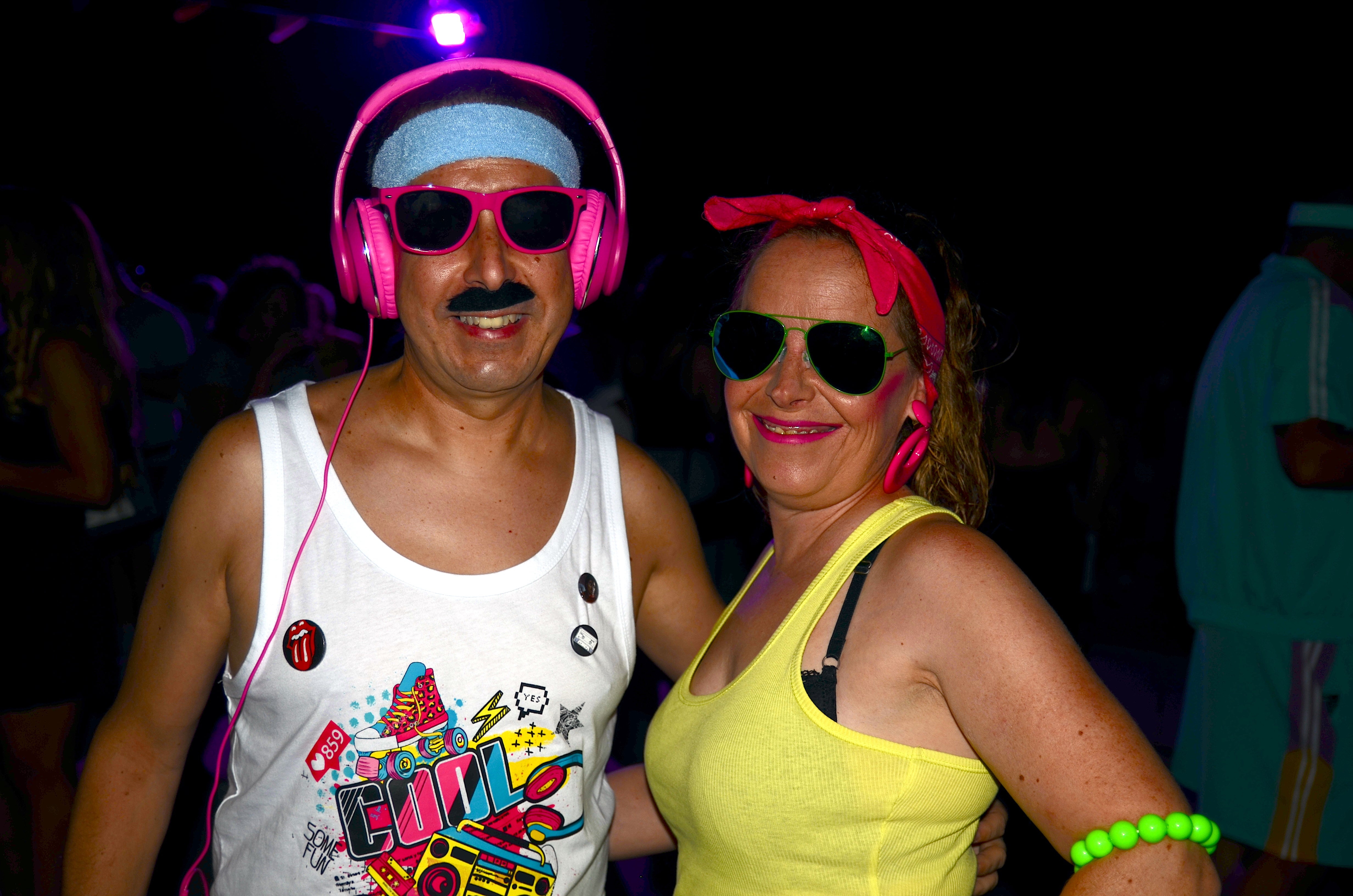 Fiesta &#039;ochentera&#039; en Huétor Vega