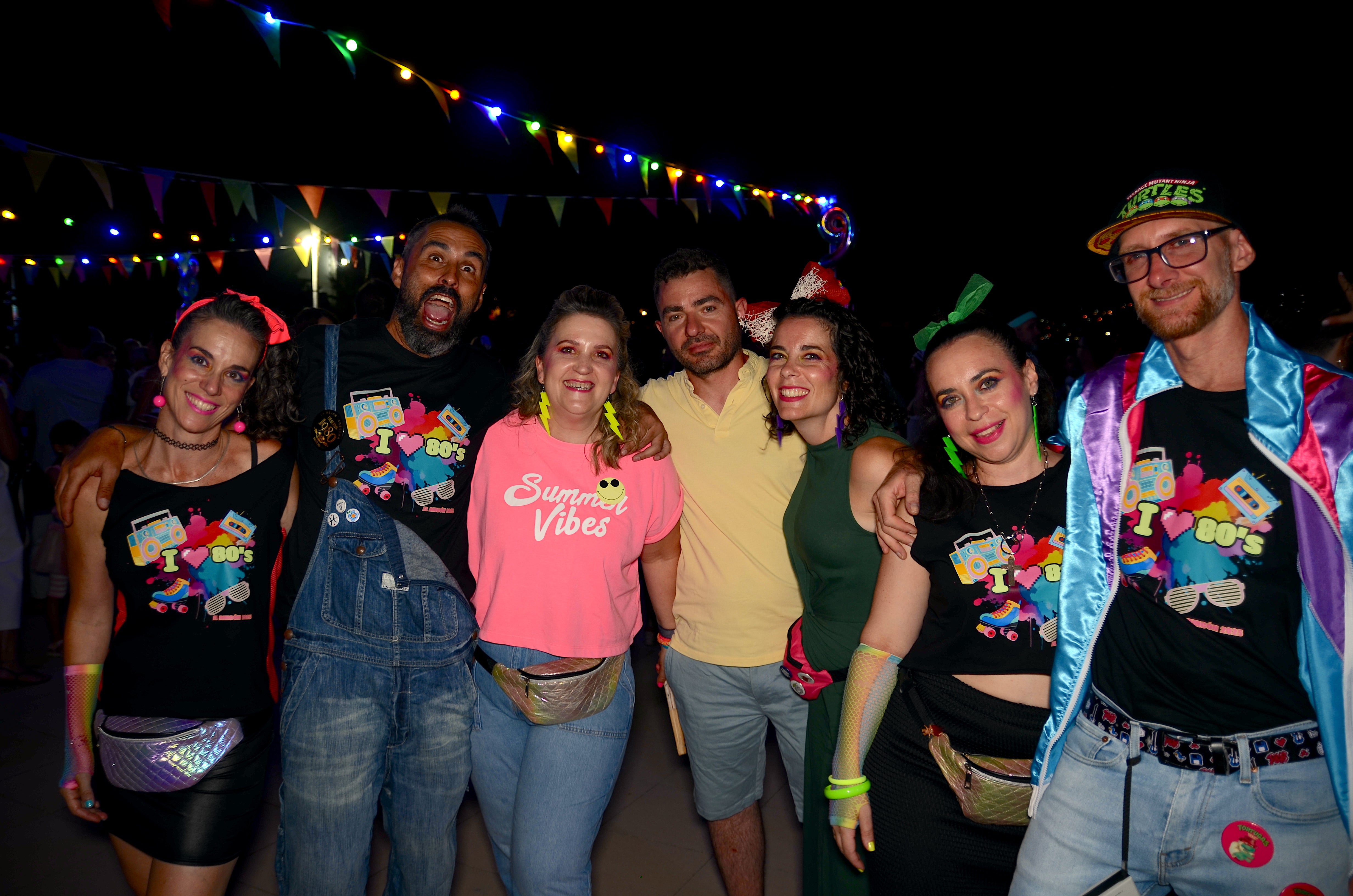 Fiesta 'ochentera' en Huétor Vega