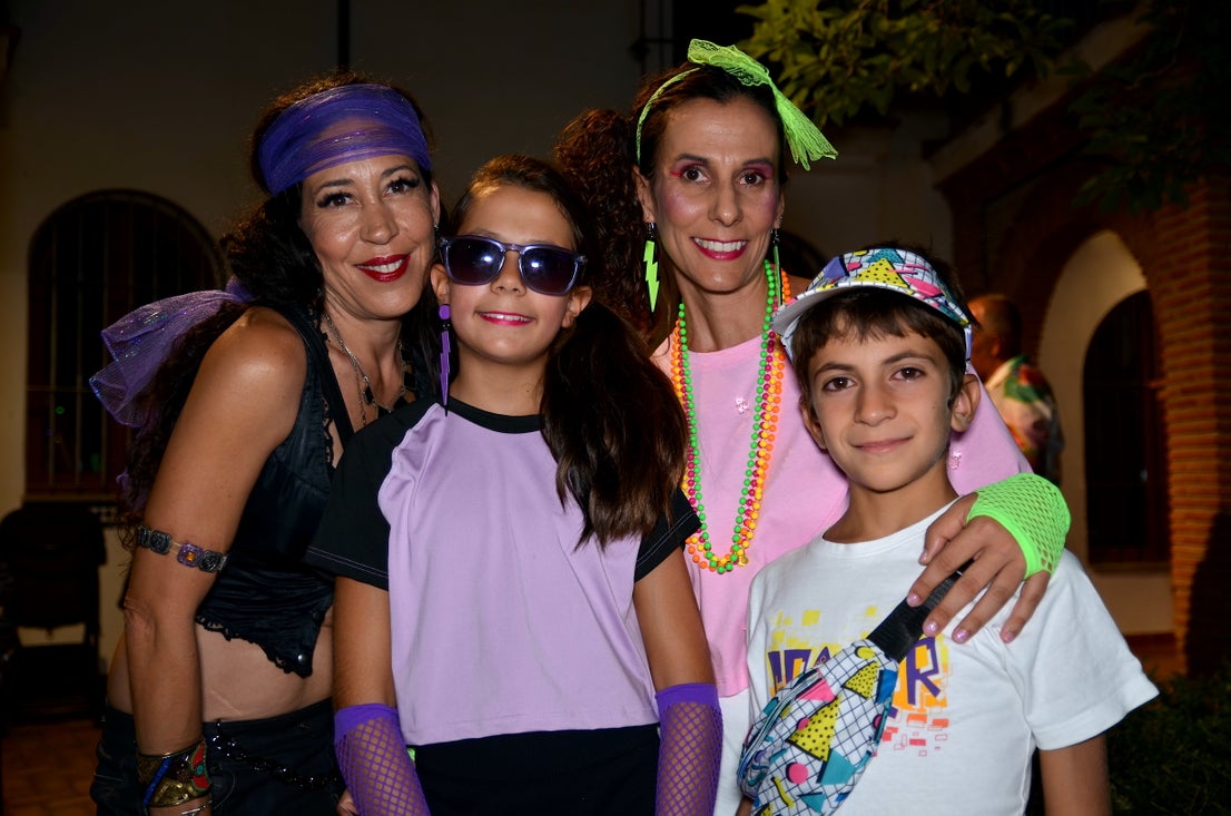 Fiesta 'ochentera' en Huétor Vega