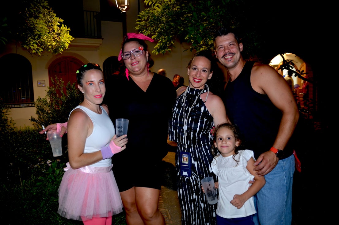 Fiesta 'ochentera' en Huétor Vega