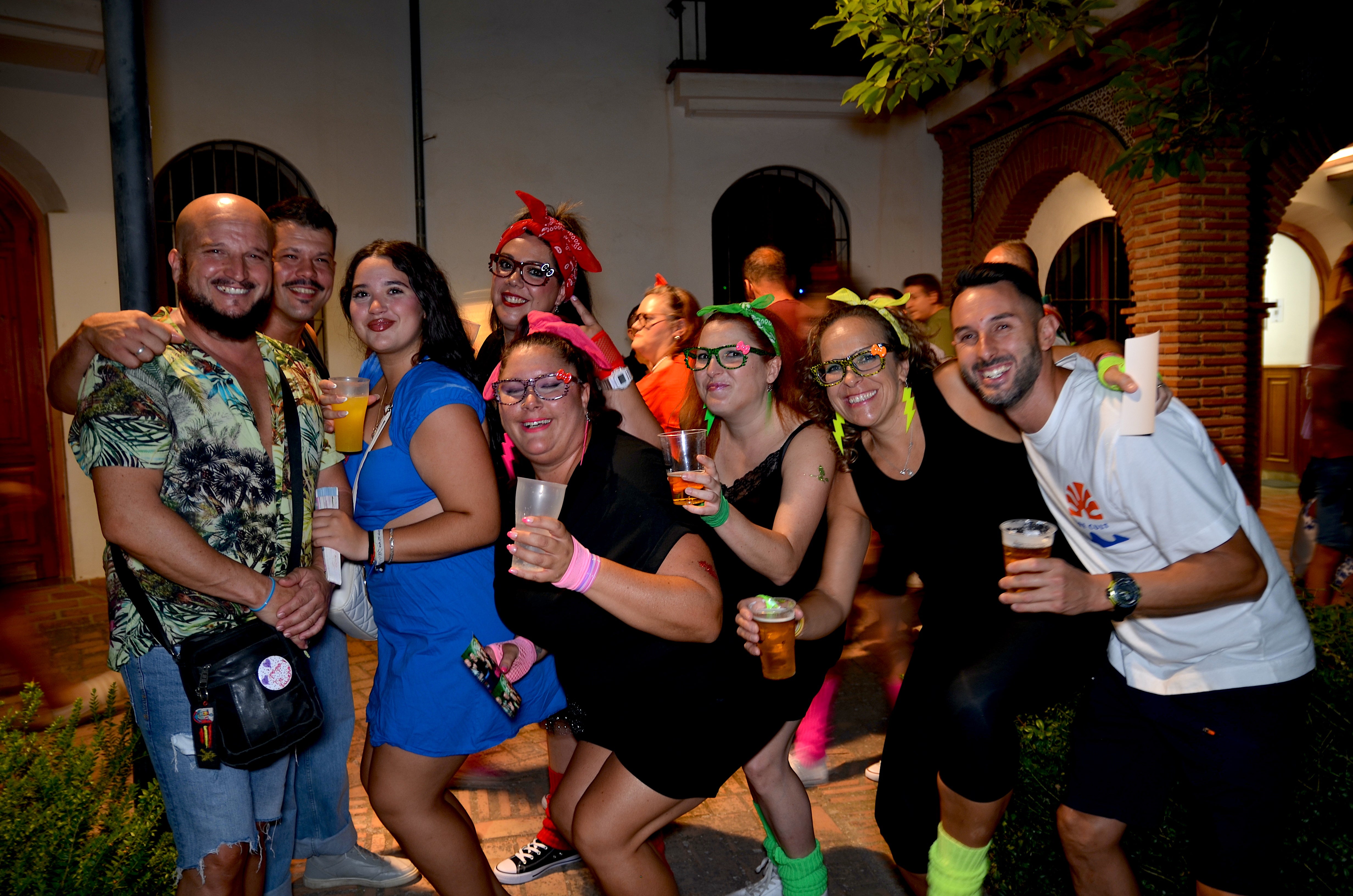 Fiesta &#039;ochentera&#039; en Huétor Vega