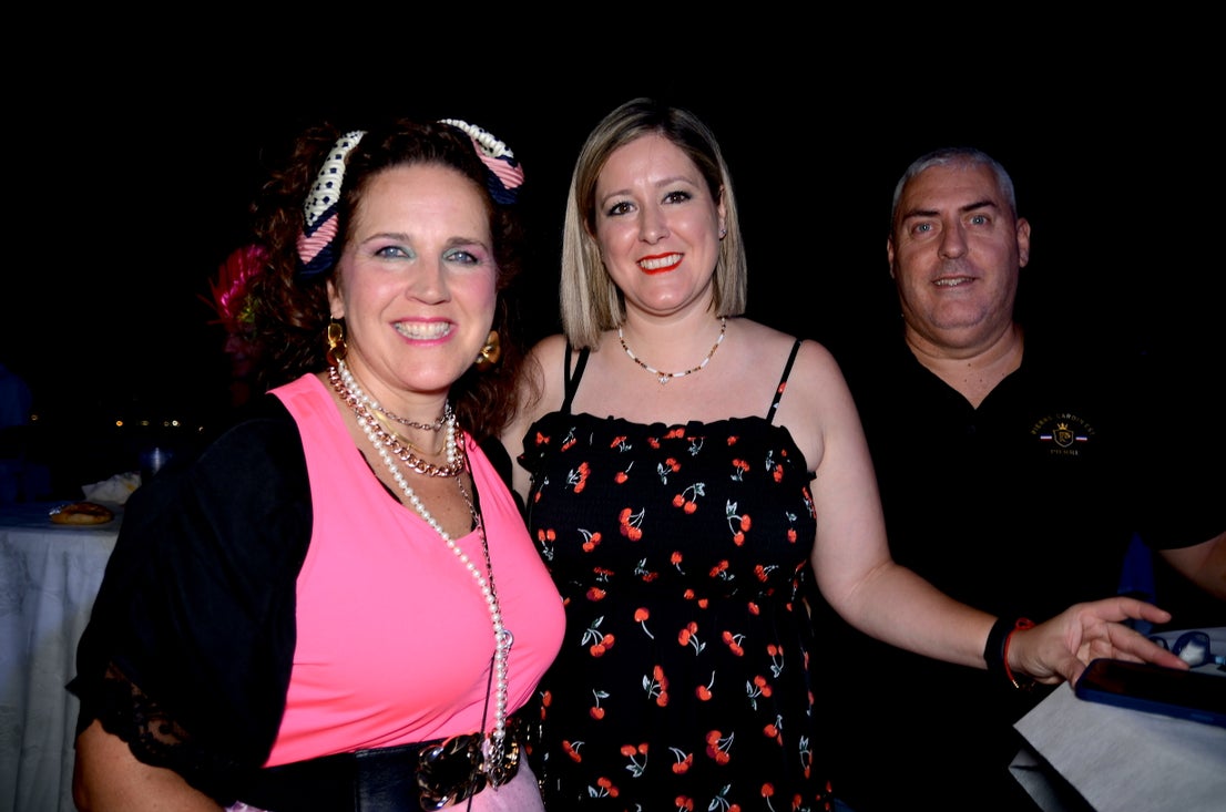 Fiesta 'ochentera' en Huétor Vega