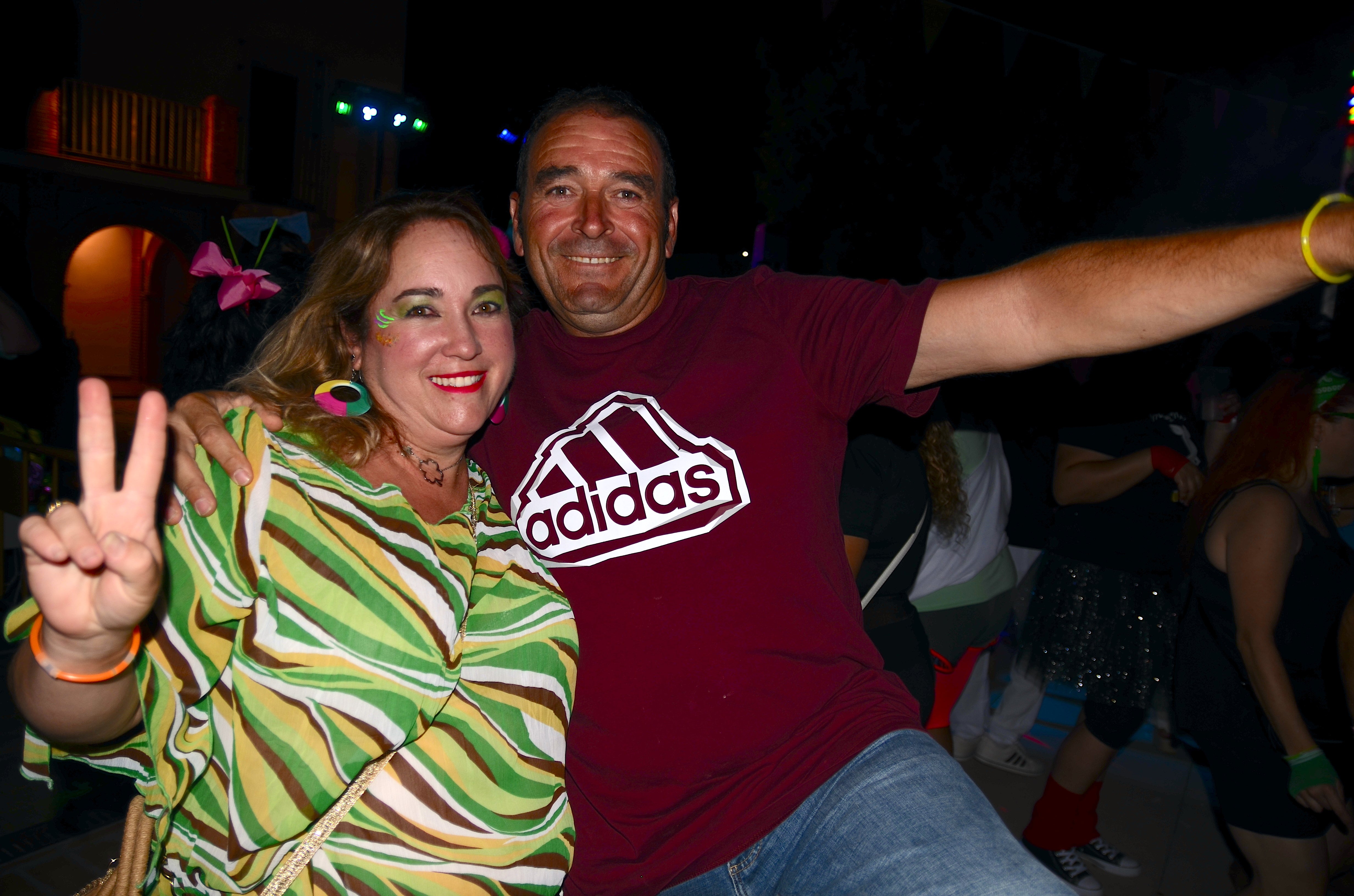 Fiesta 'ochentera' en Huétor Vega