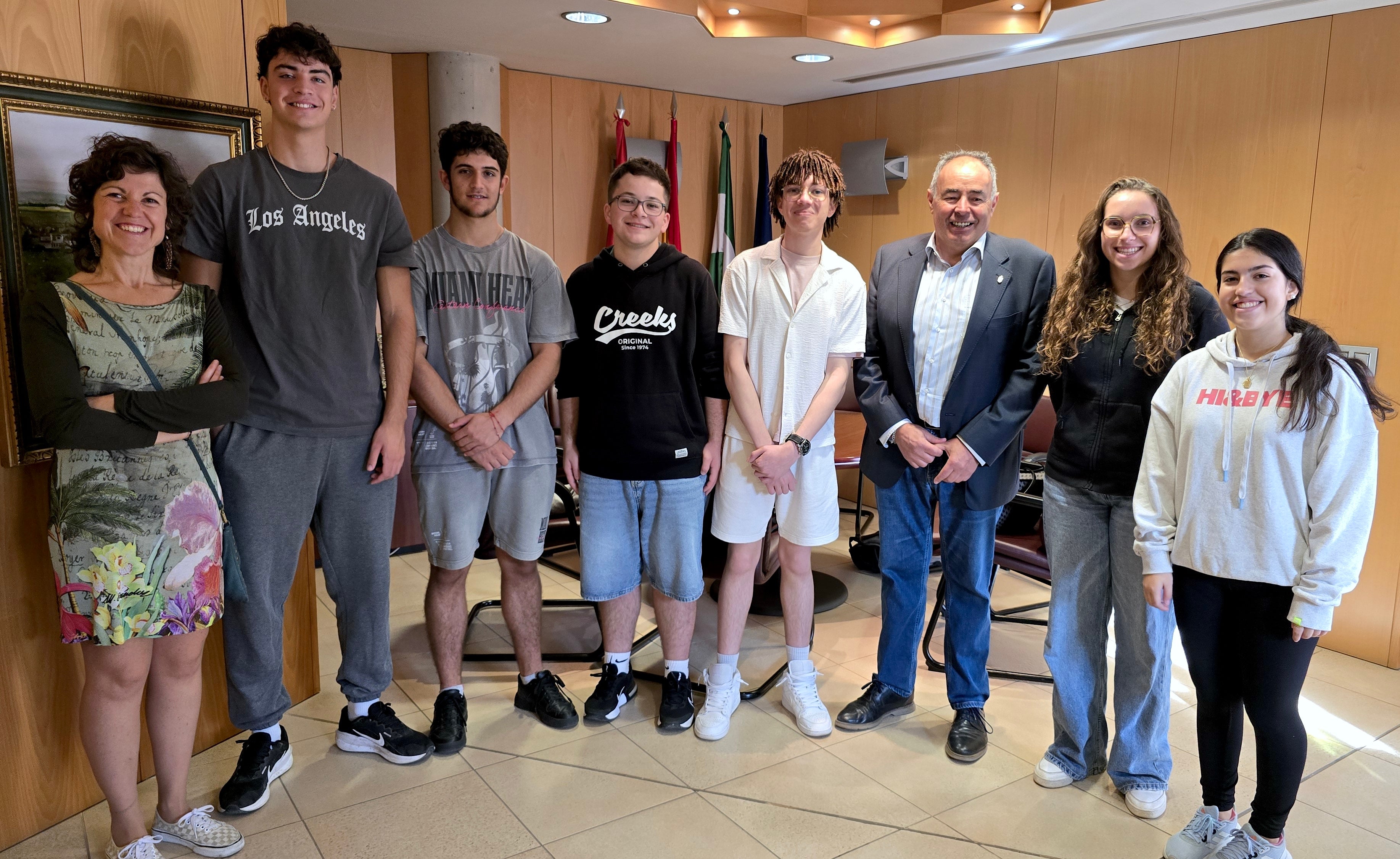 Tres estudiantes franceses conocen Huétor Vega gracias al programa de intercambio del instituto