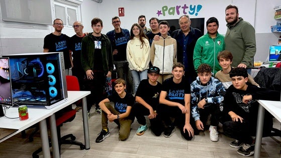 El Espacio Joven acoge la primera LAN Party de Huétor