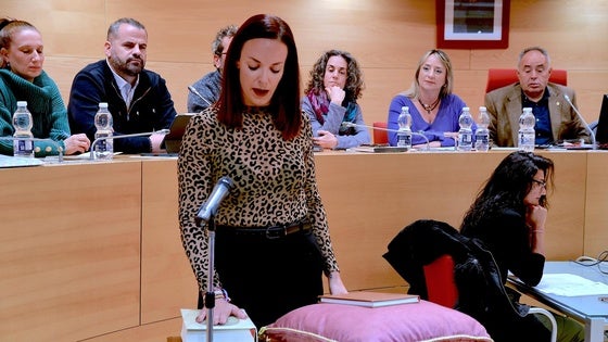 Ana María Rodríguez Fernández toma posesión como concejala del PP en Huétor Vega
