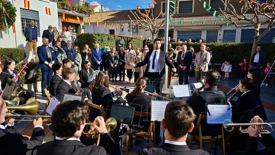 El alcalde de Huétor Vega reivindica los valores constitucionales desde lo local y apela al consenso