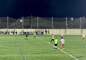 Inicio de la segunda mitad en el feudo armillero este pasado domingo.