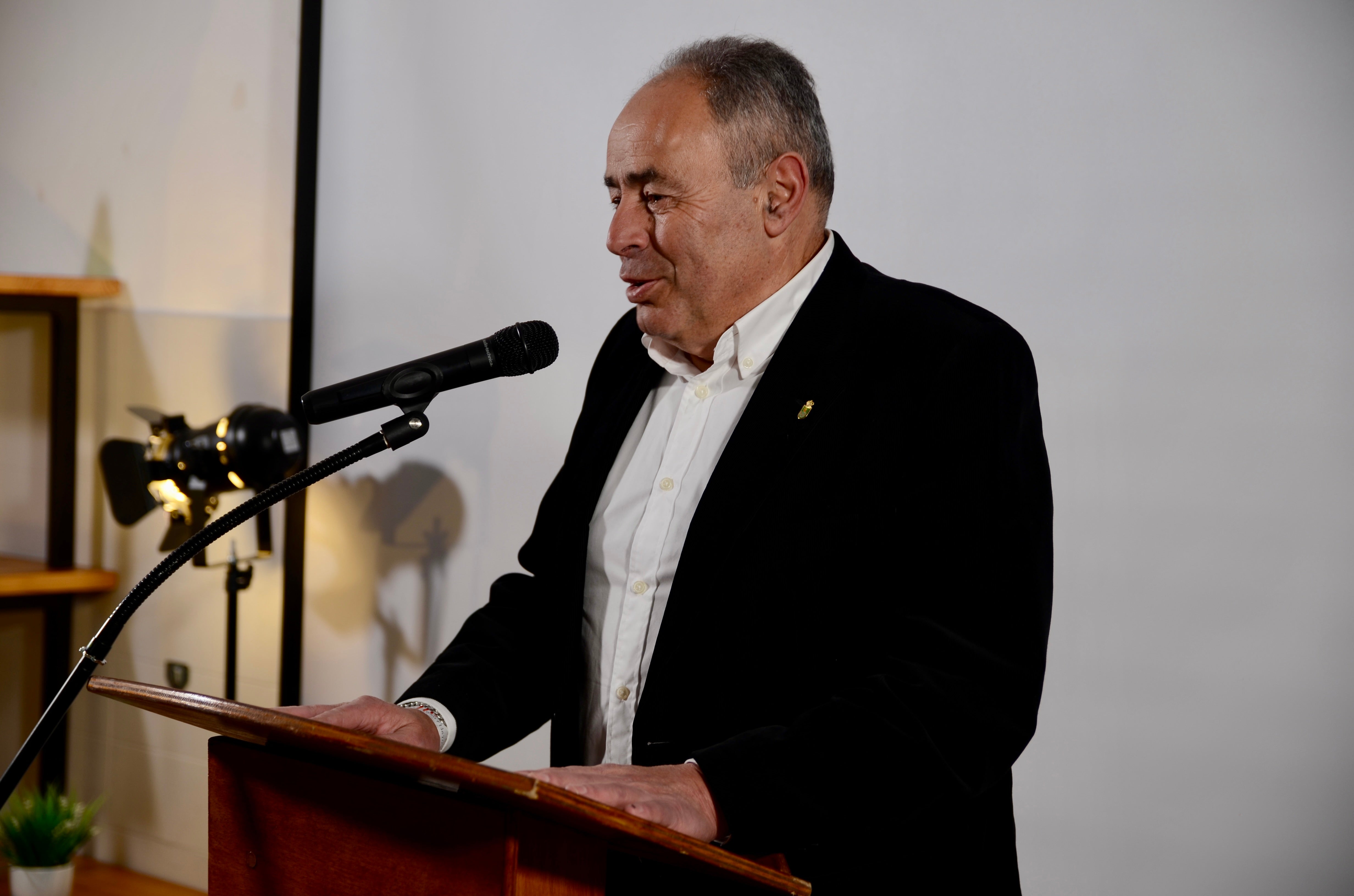 Mario del Paso, alcalde de Huétor Vega.