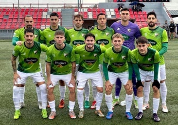 Once inicial en el feudo del Marbellí FC.