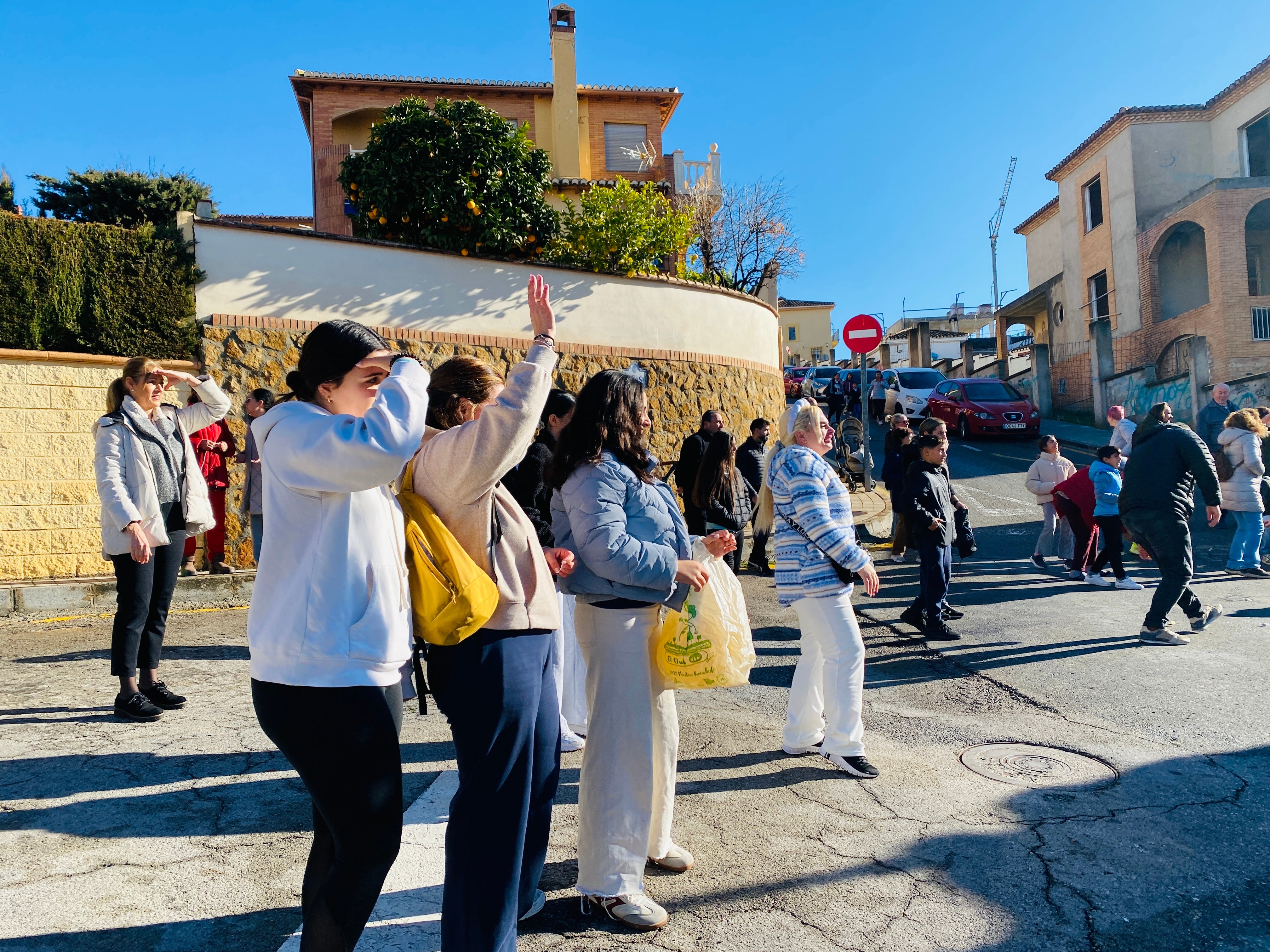 El sol ilumina la Cabalgata de Huétor Vega