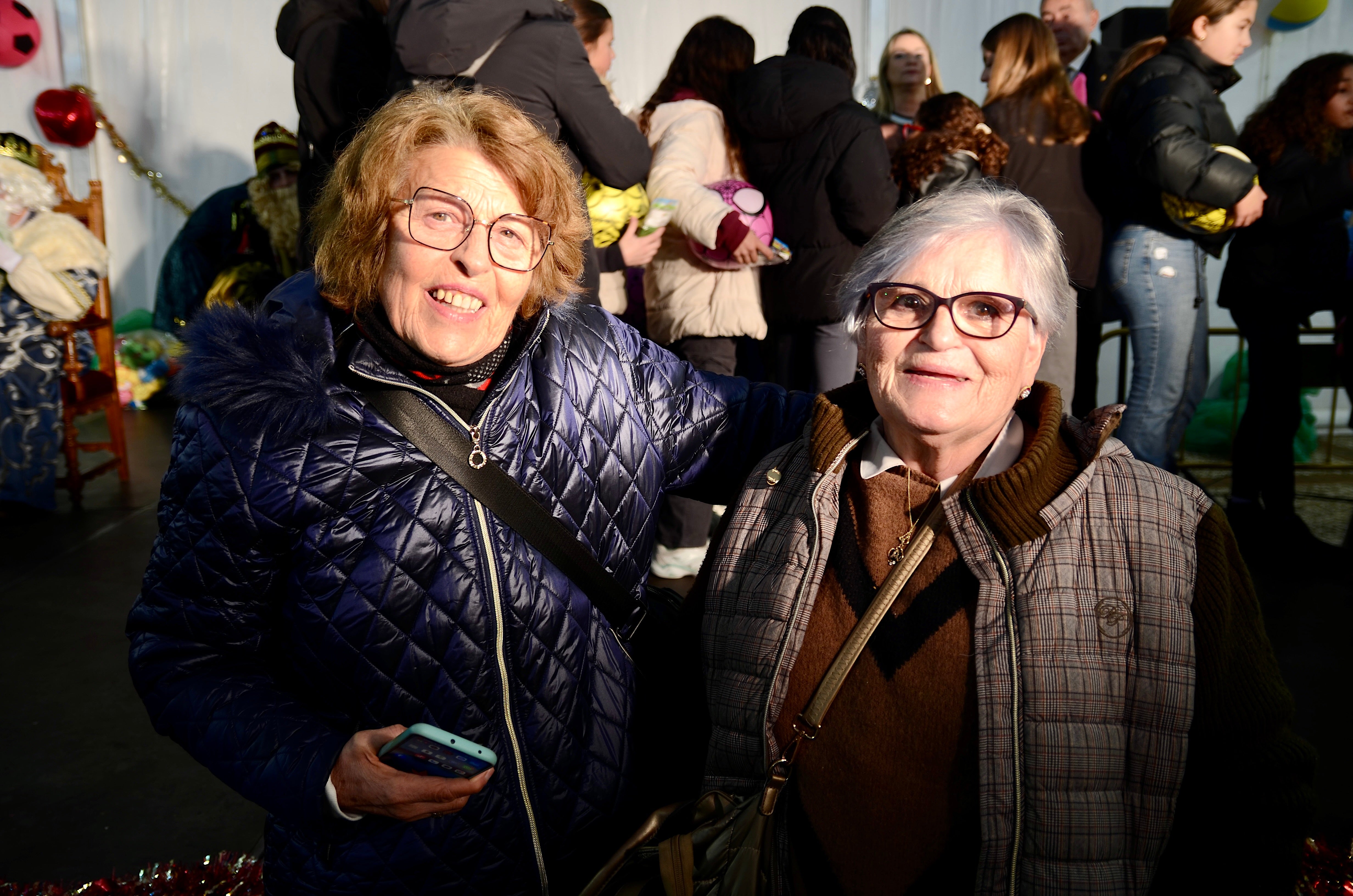 Los Reyes Magos llenan la carpa de Huerta Cercada en Huétor Vega