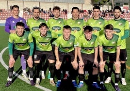 Once inicial del CD Huétor Vega.