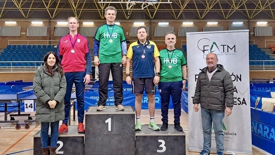 El tenis de mesa de Huétor Vega brilla en un intenso fin de semana de competición