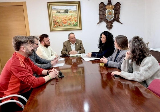 Visita institucional de la diputada provincial de Bienestar Social y Familia.