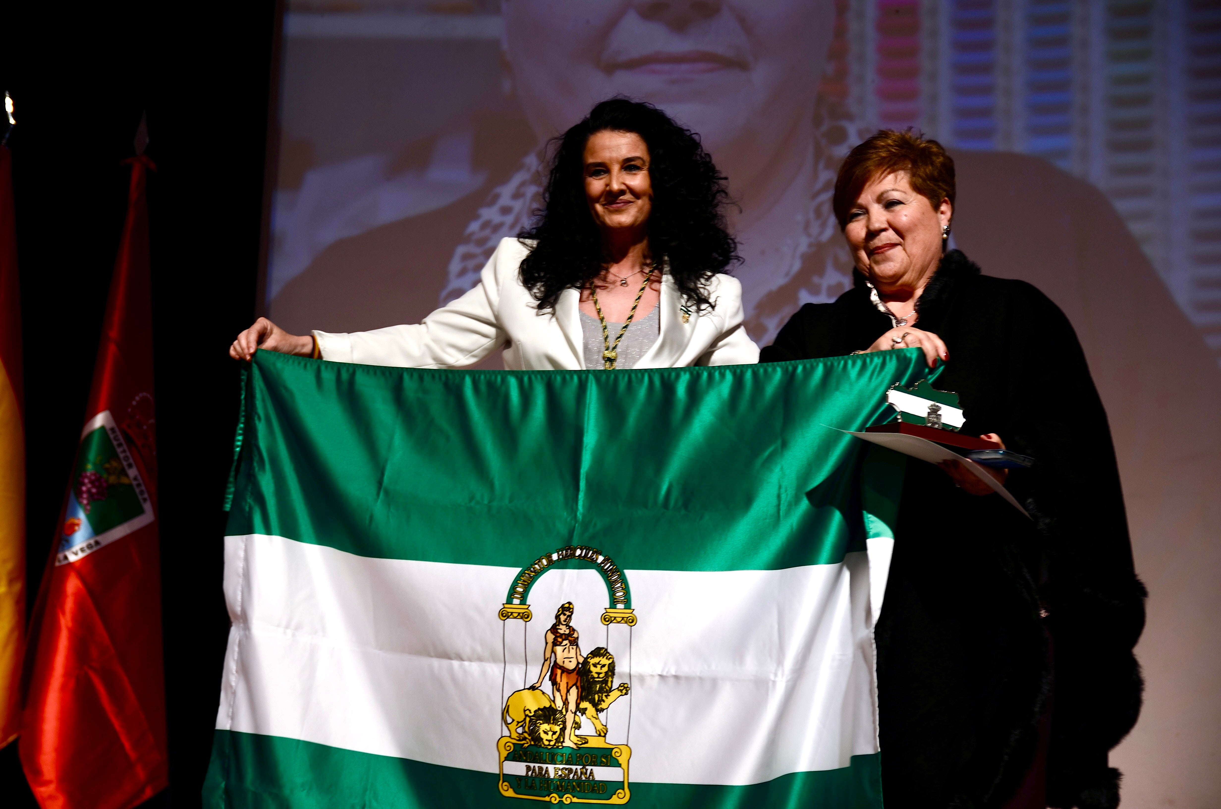 Un Día de Andalucía cargado de emoción en Huétor Vega