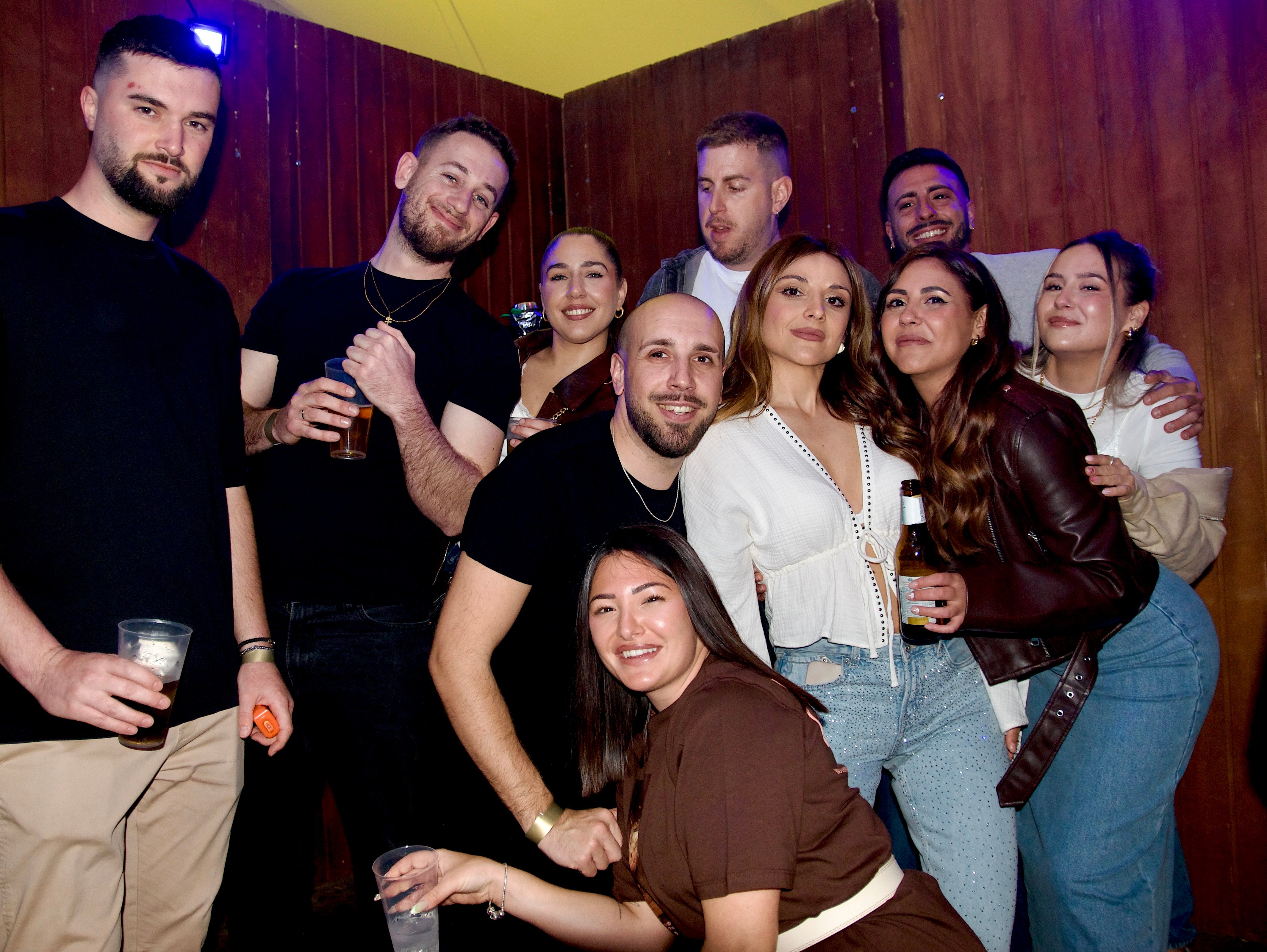 El gran ambiente de la fiesta de la primavera de Huétor Vega