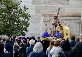 El Jueves Santo suena a saeta en Huétor Vega