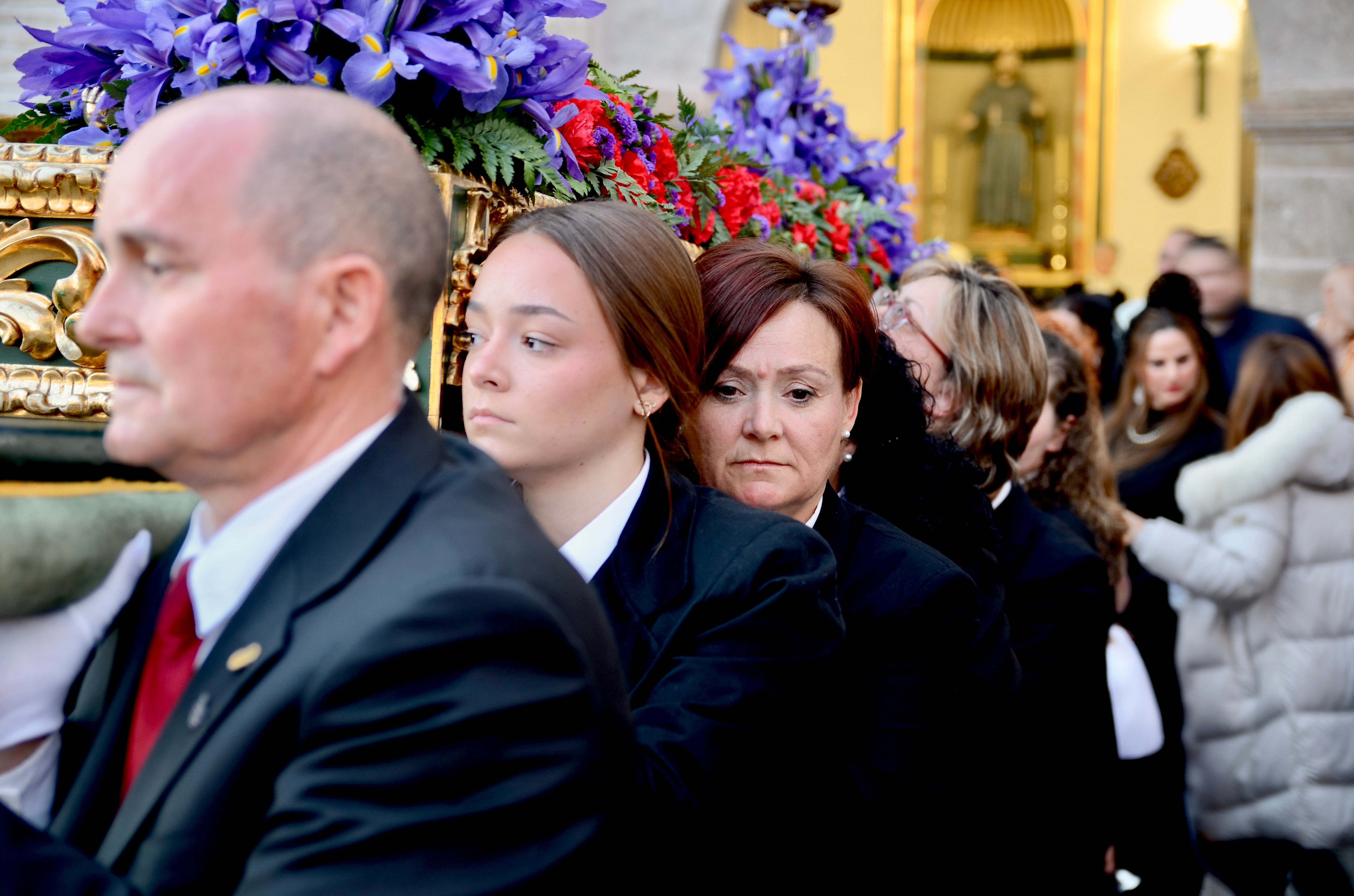 El Jueves Santo suena a saeta en Huétor Vega