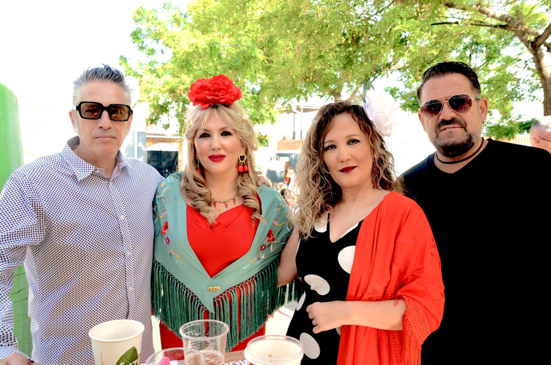 Huétor Vega saborea el ambiente de cruces