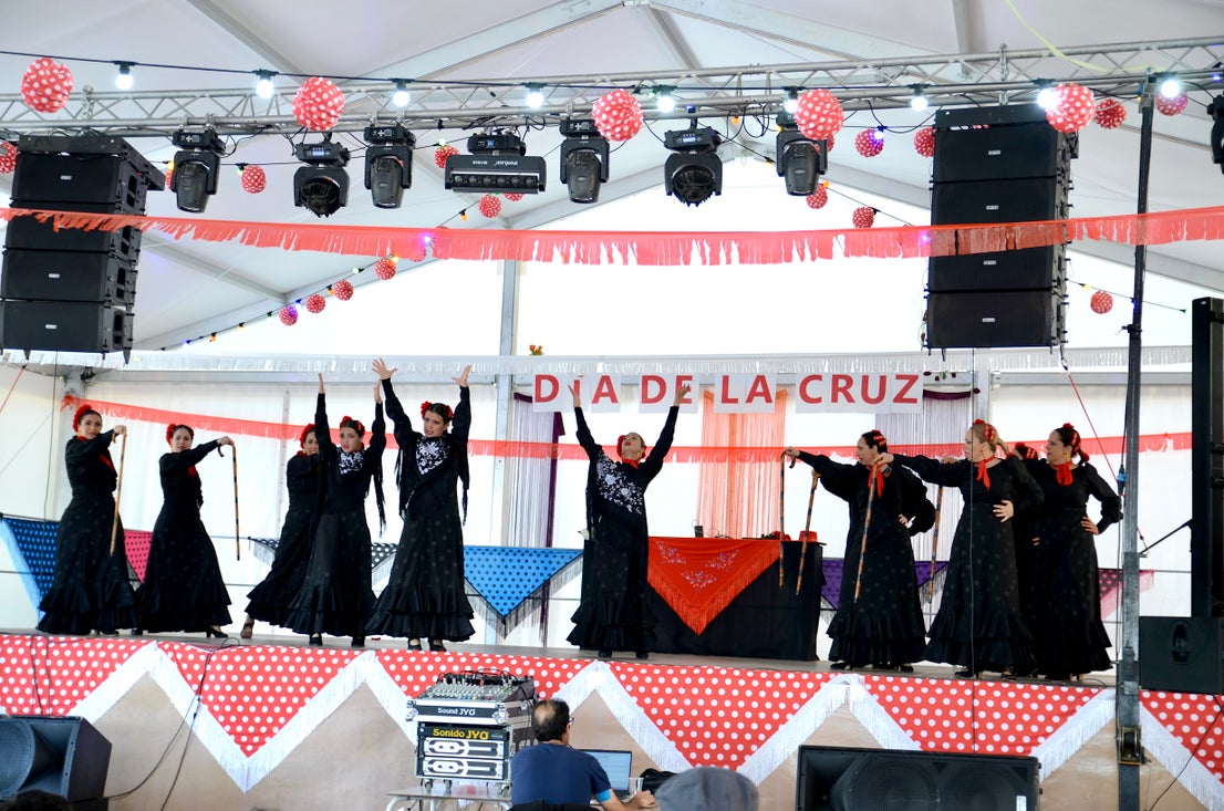 Día de la Cruz en Huétor Vega: arte a raudales