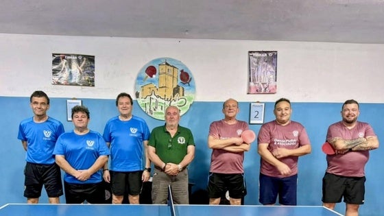 El Huétor Vega seguirá en Tercera nacional y asciende a la plata andaluza