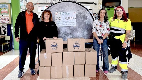 La comunidad educativa de Huétor Vega demuestra su cara más solidaria