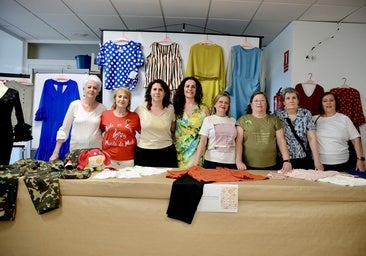 Muestra de trabajos del taller de moda y costura.