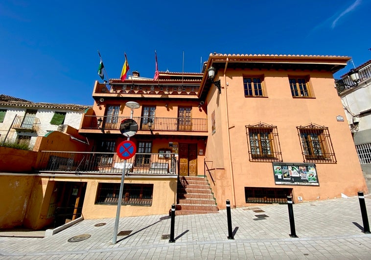 Ayuntamiento de Huétor Vega.