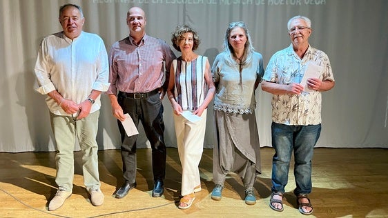 Huétor Vega entrega los premios de sus concursos de fotografía y cartas de amor
