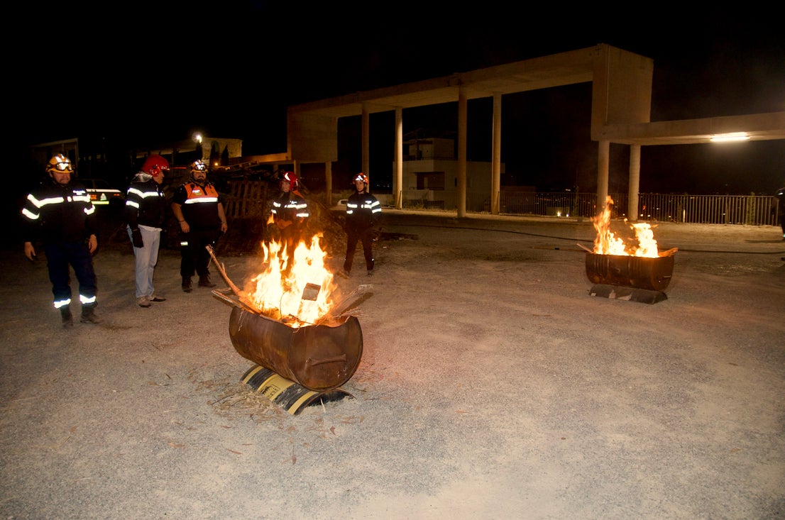 Las ‘hogueritas’ de San Juan de Huétor Vega