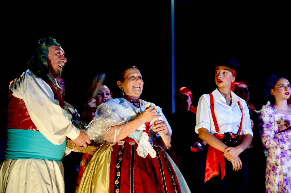 Así fue el deslumbrante estreno de ‘Boda gitana’ en Huétor Vega