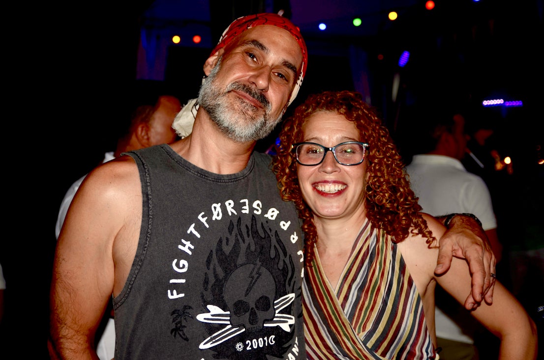 Fiesta Ochentera en Huétor Vega: rímel, tupés y lentejuelas
